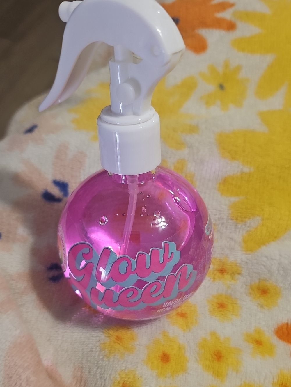 Glow Queen Pink Hydrating Body Mist